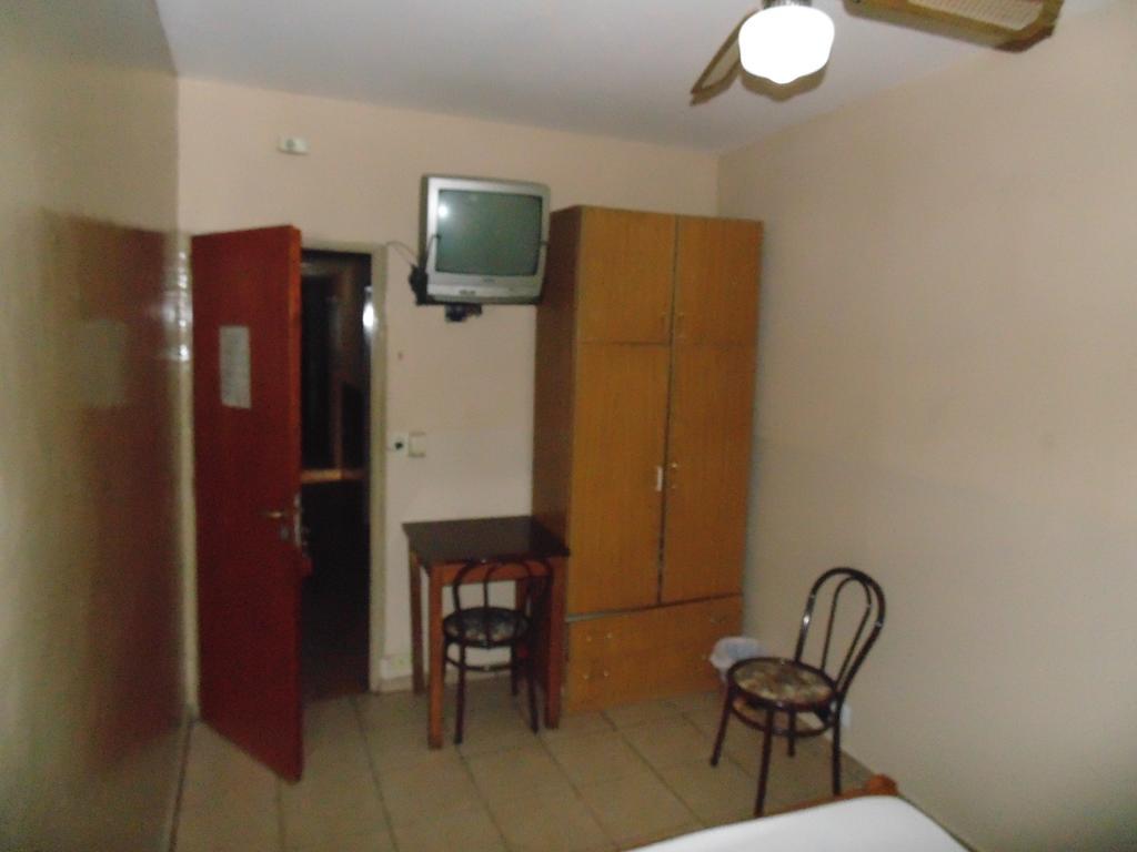 Hotel Plaza Garay Buenos Aires Room photo